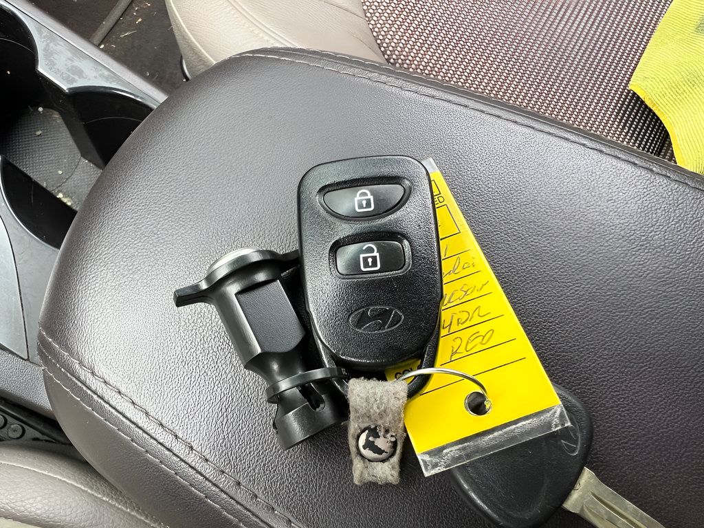 Used 2011 Hyundai Tucson GLS AWD/4WD image 28