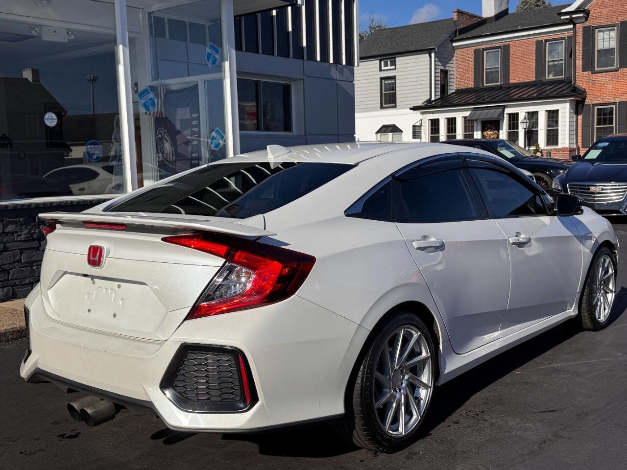 Used 2018 Honda Civic Si image 8