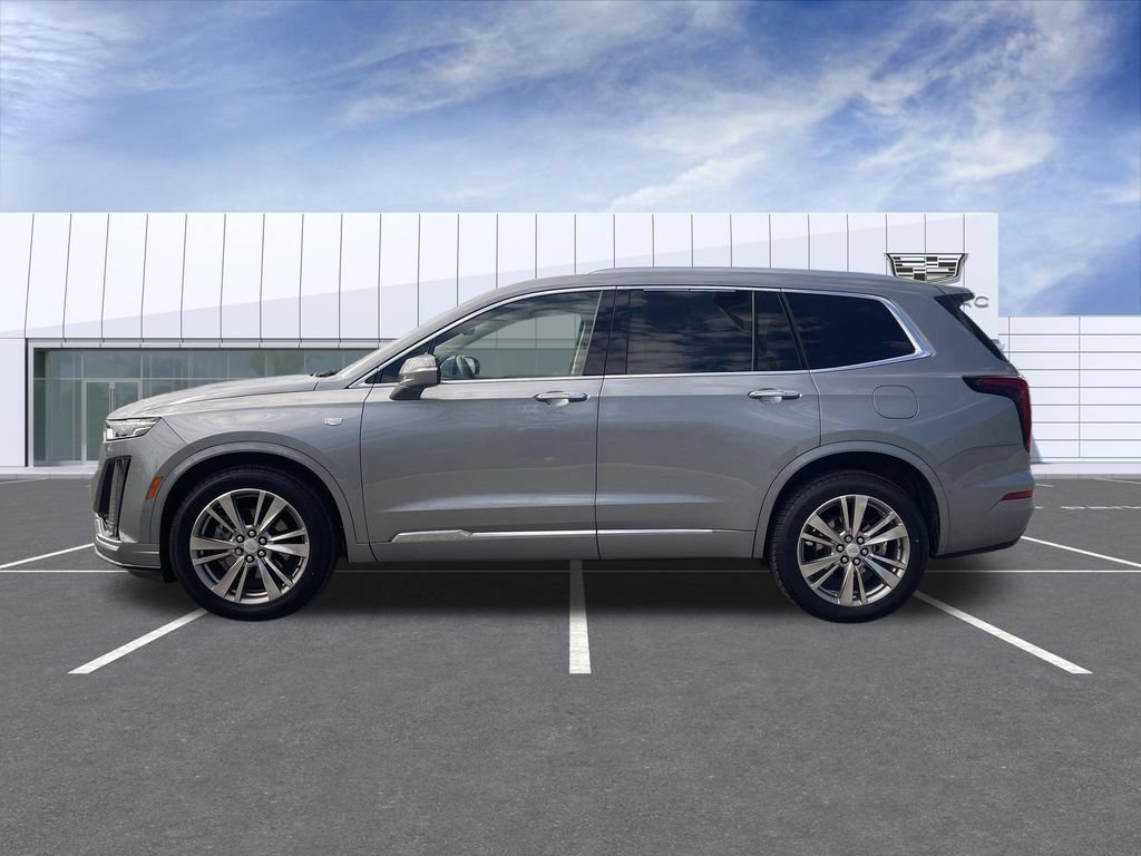 Used 2023 Cadillac XT6 Premium Luxury w/ Technology Package AWD/4WD image 5