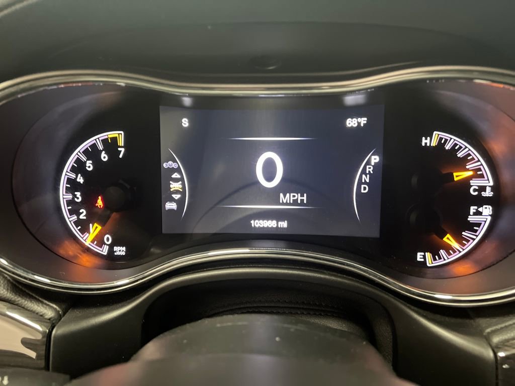 Used 2019 Jeep Grand Cherokee Overland image 17