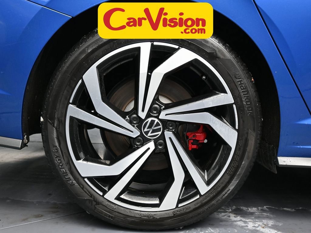 Used 2024 Volkswagen Jetta GLI Autobahn image 14