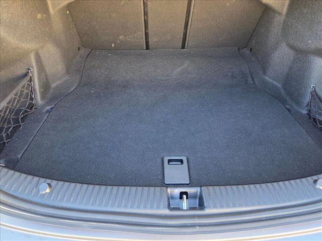 Used 2017 Mercedes-Benz C 300 Sedan image 6