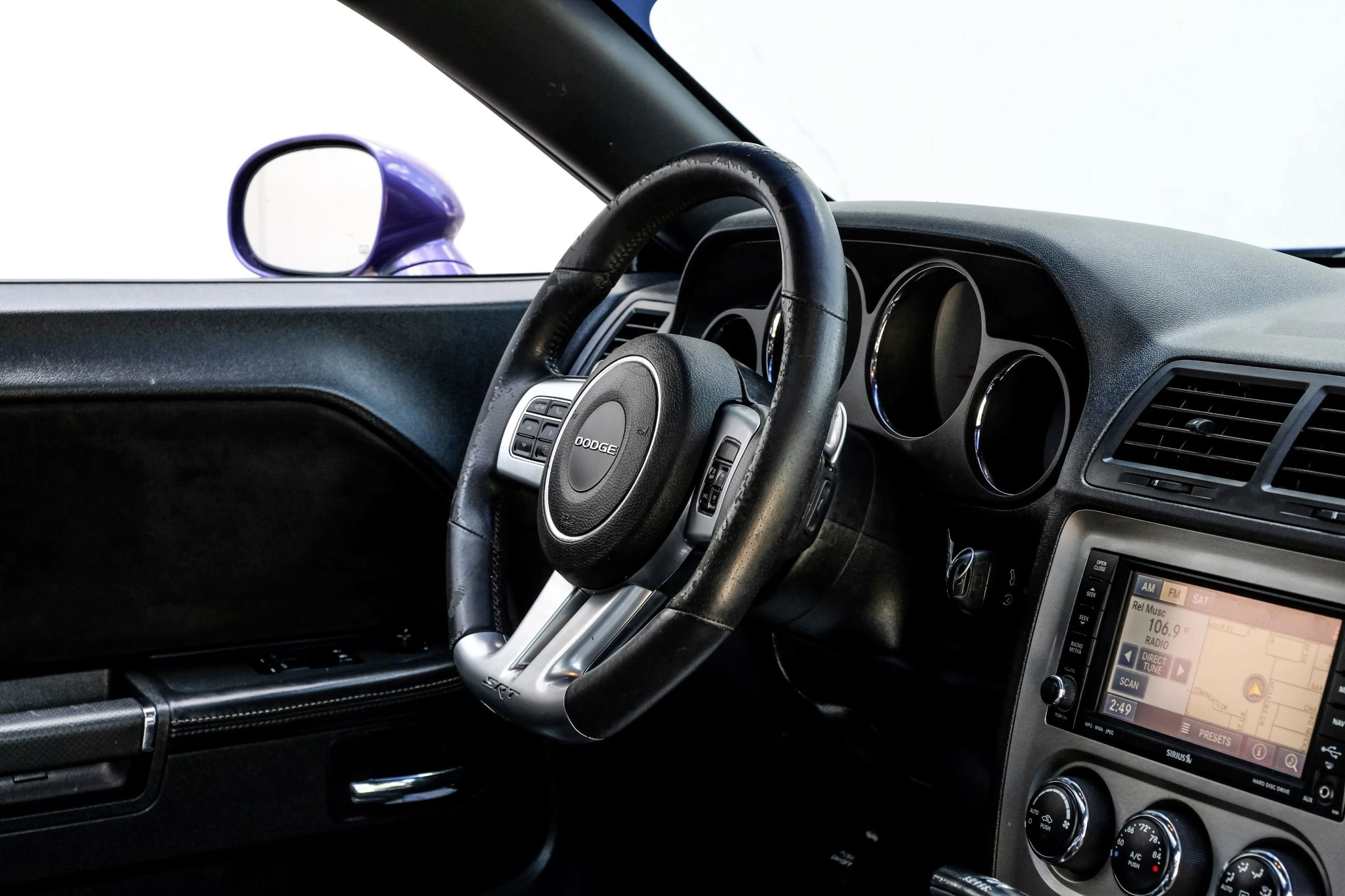 Used 2013 Dodge Challenger SRT8 w/ Harman Kardon Audio Group RWD image 24