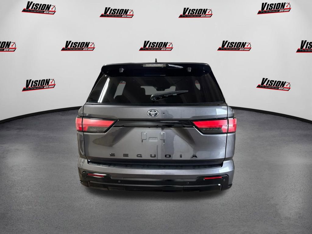 Used 2023 Toyota Sequoia Platinum image 6