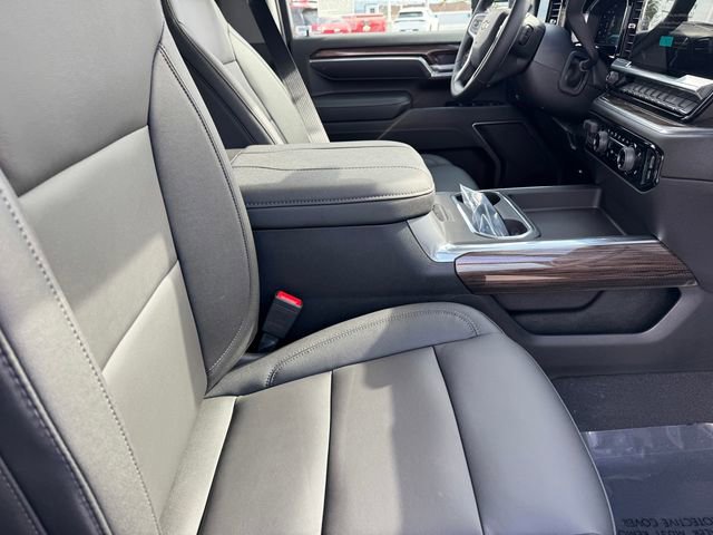 New 2026 Chevrolet Silverado 2500 LT w/ All Star Edition image 7