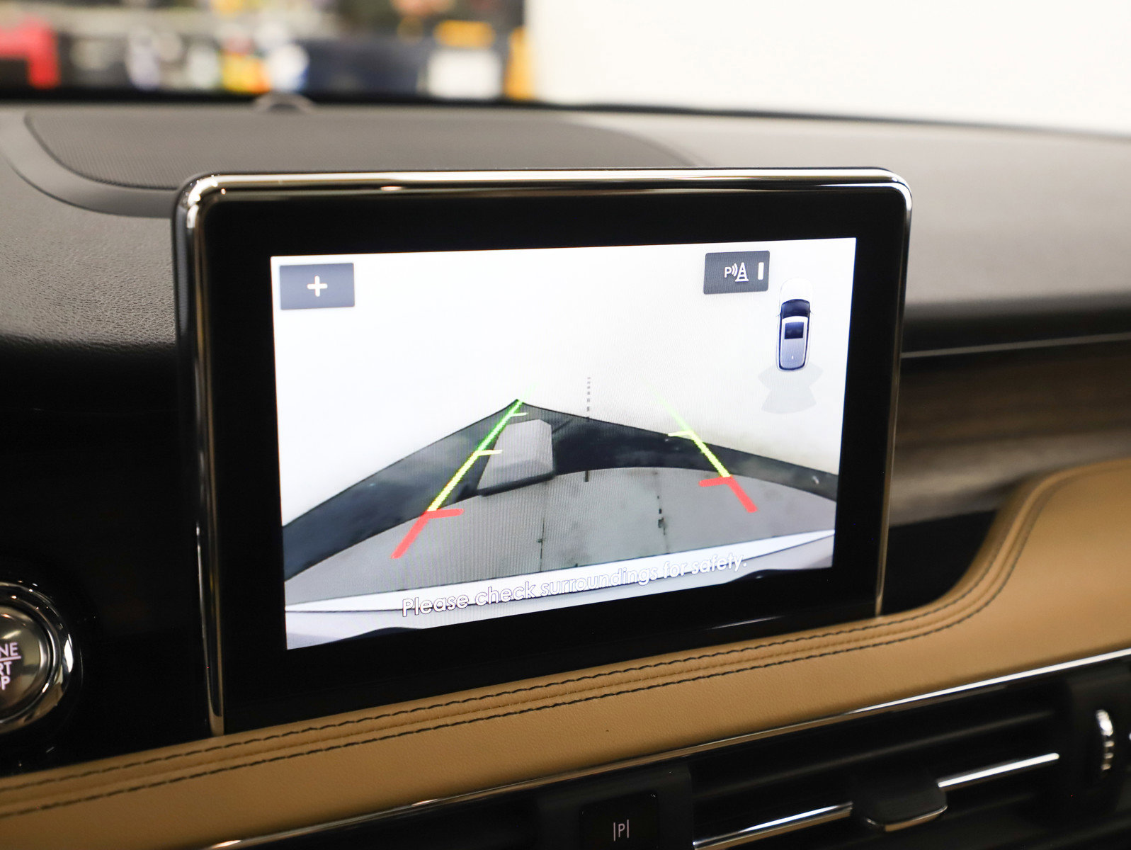 Used 2020 Lincoln Corsair Reserve image 23