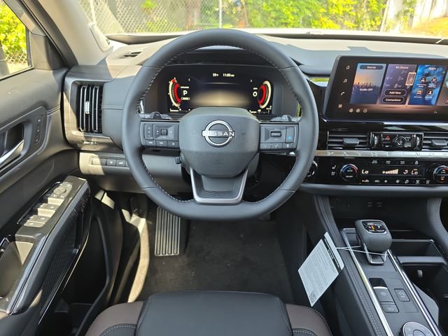 New 2026 Nissan Pathfinder Platinum w/ Cargo Package AWD/4WD image 18