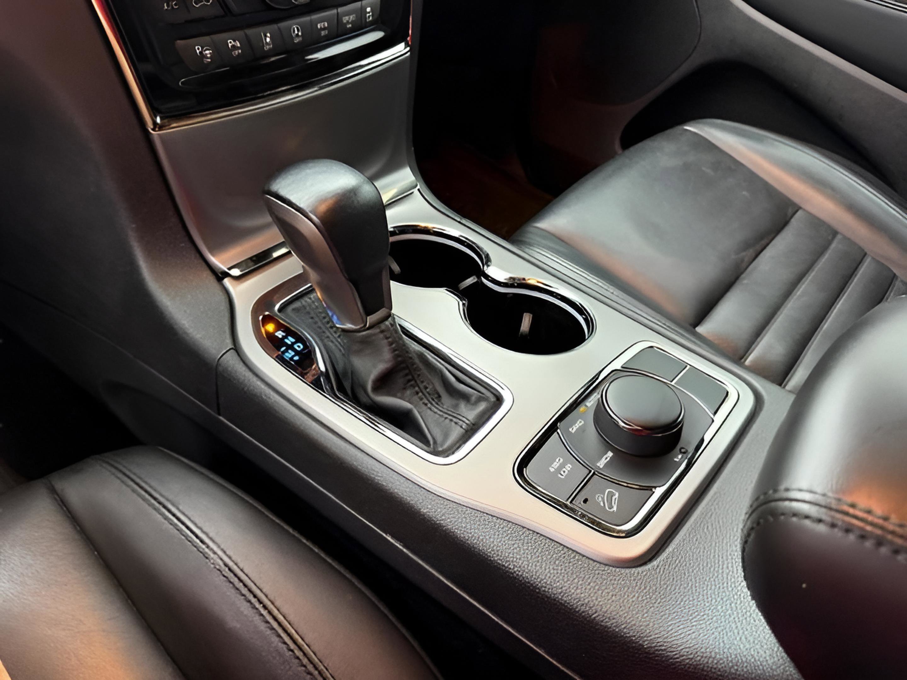 Used 2021 Jeep Grand Cherokee Limited X image 29