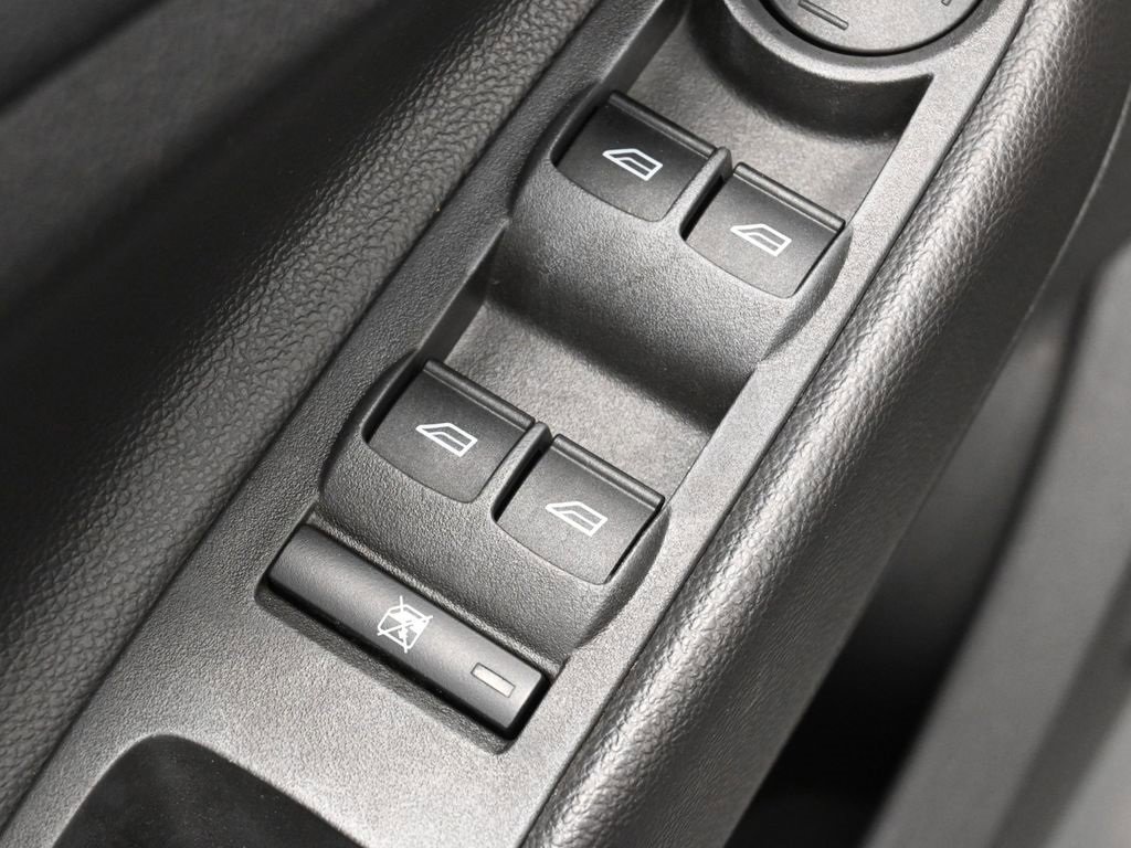 Used 2013 Ford Escape SE image 12