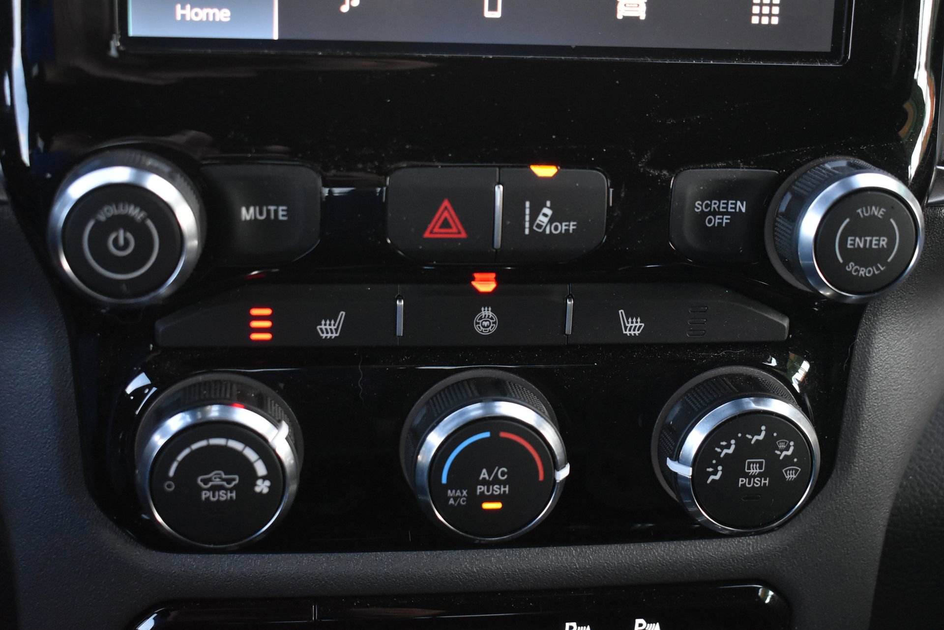 Used 2025 RAM 1500 Big Horn image 28