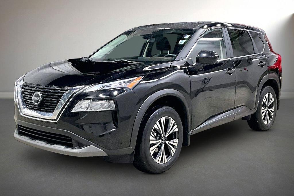 Used 2023 Nissan Rogue SV image 3