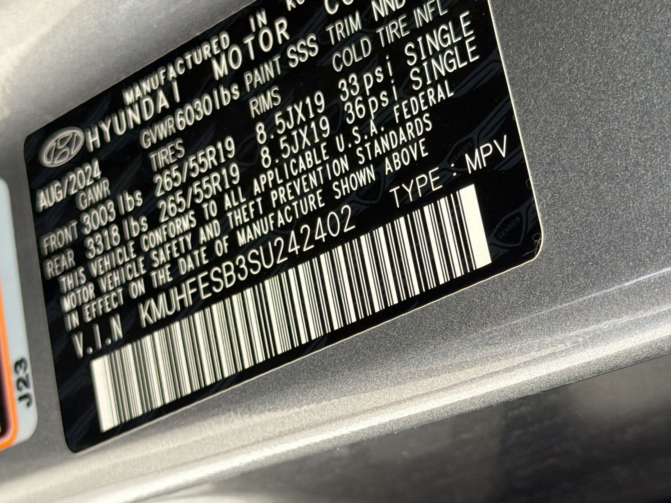 Used 2025 Genesis GV80 2.5T Standard AWD/4WD image 24