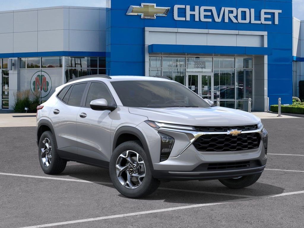 New 2026 Chevrolet Trax LT w/ Driver Confidence Package FWD image 7