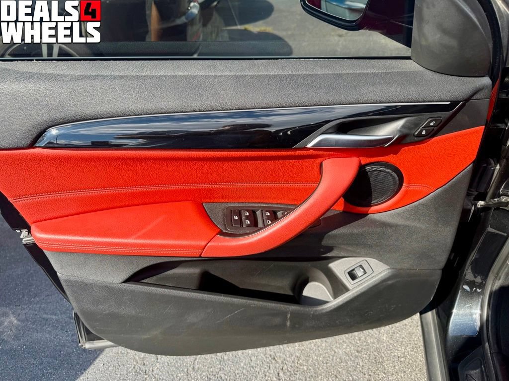 Used 2019 BMW X2 xDrive28i w/ Convenience Package AWD/4WD image 11