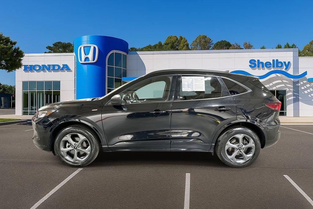 Used 2024 Ford Escape ST-Line image 5