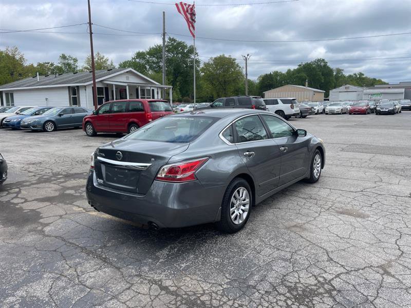 Used 2015 Nissan Altima 2.5 S w/ Power Driver Seat Package FWD image 5