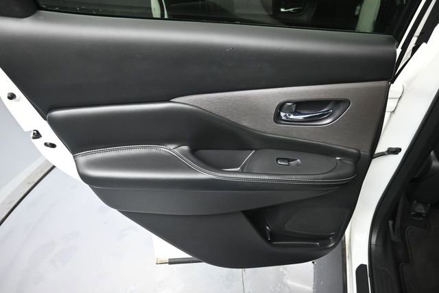 Used 2021 Nissan Murano S AWD/4WD image 25