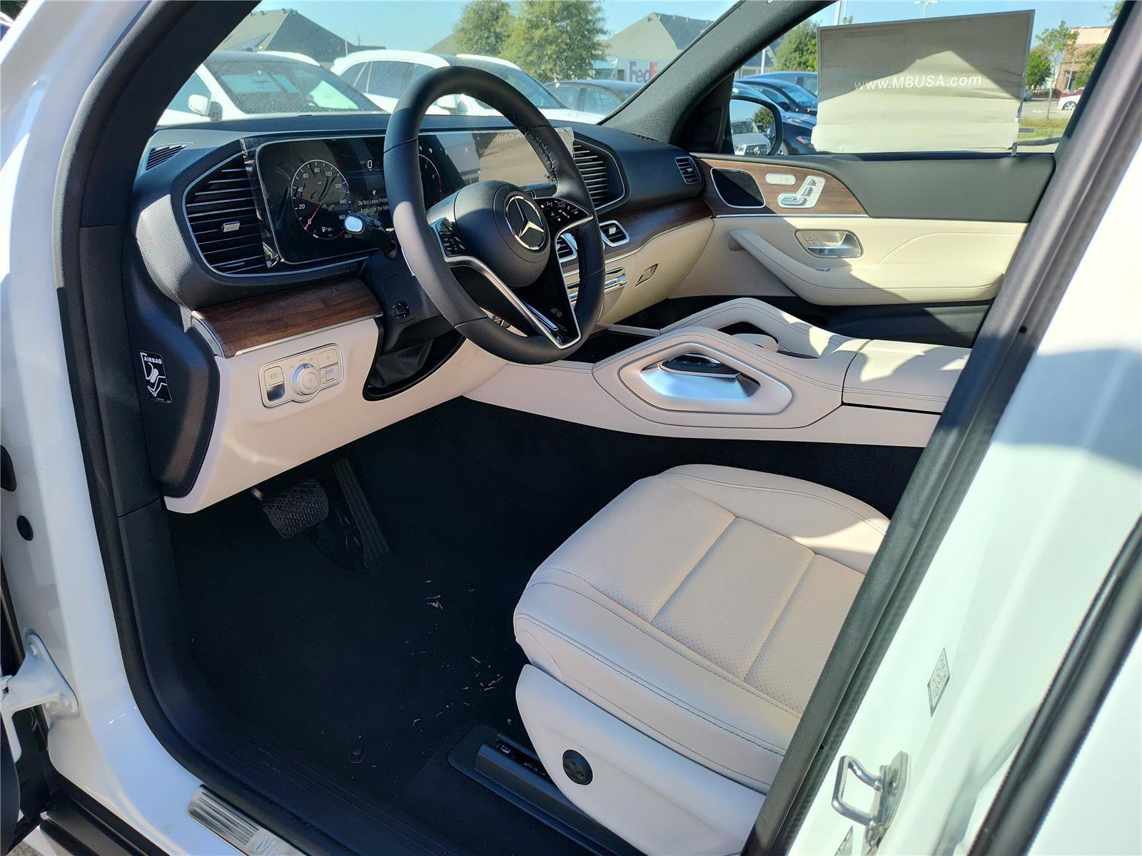 New 2026 Mercedes-Benz GLE 350 4MATIC image 2