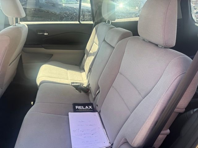 Used 2017 Honda Pilot EX image 8