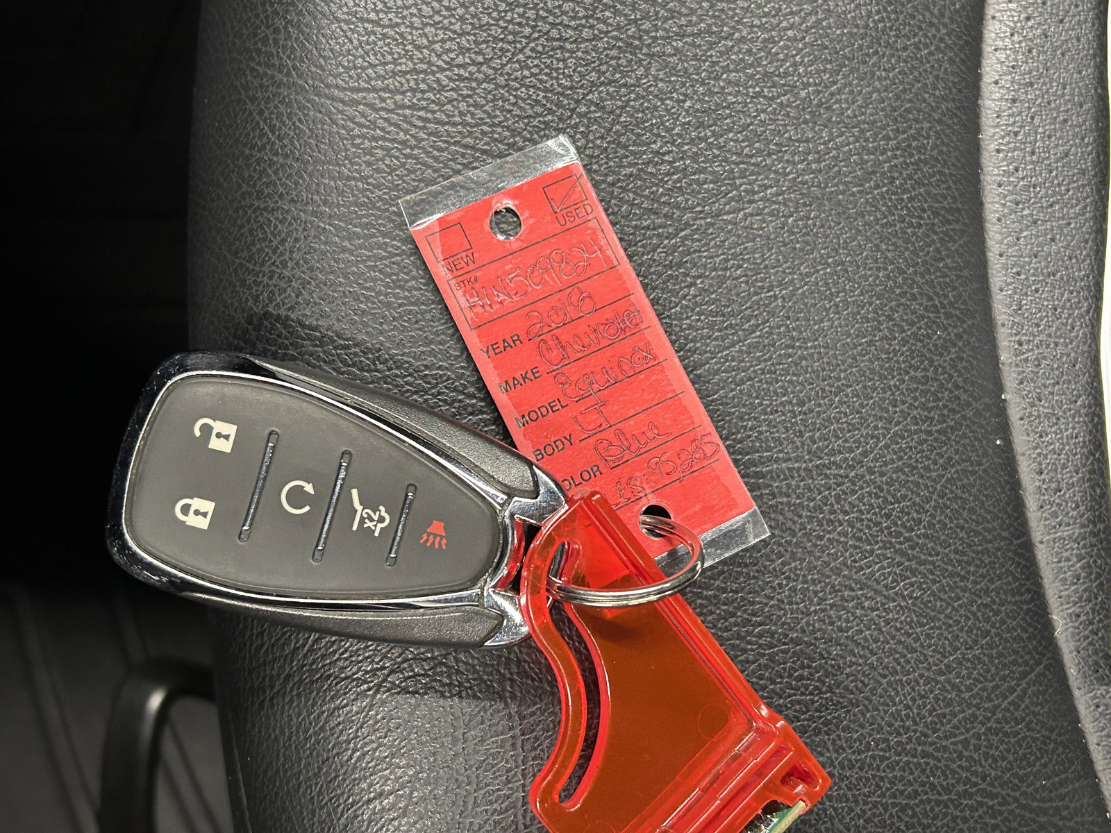 Used 2018 Chevrolet Equinox LT w/ Sun & Infotainment Package image 35