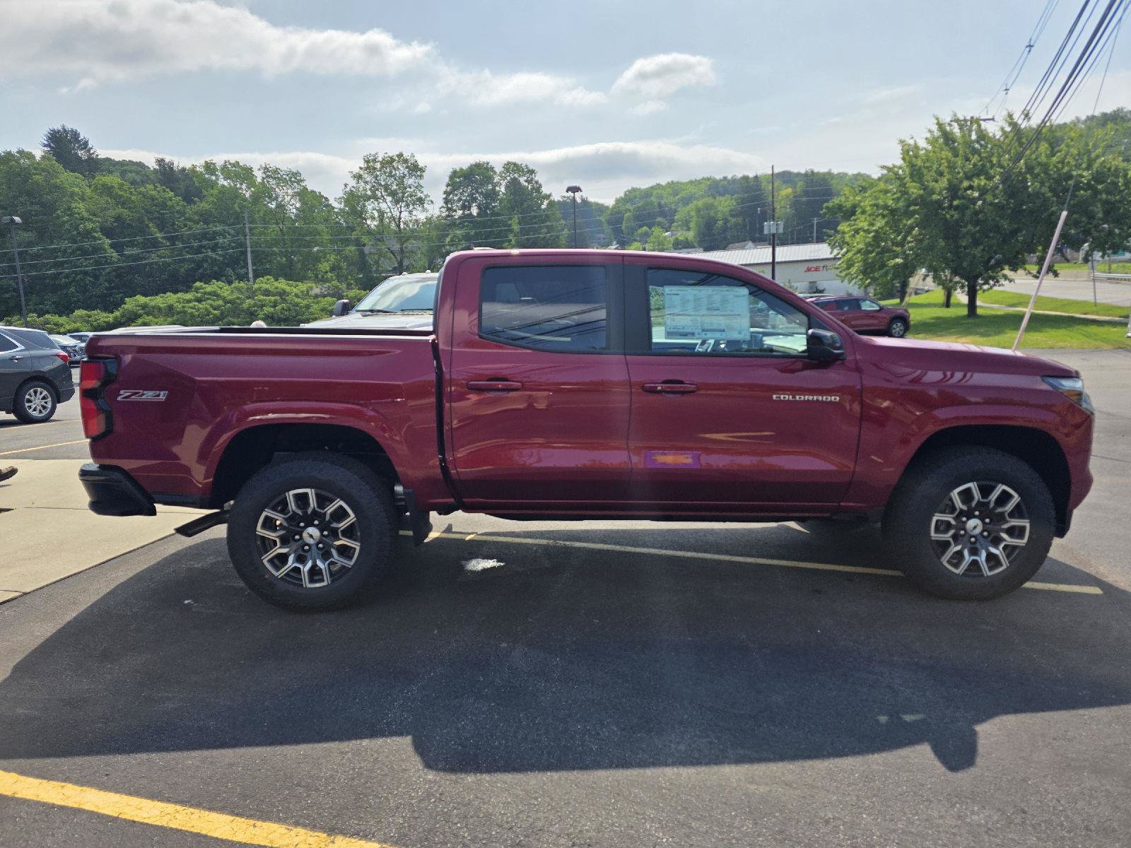 New 2026 Chevrolet Colorado Z71 w/ Technology Package AWD/4WD image 8