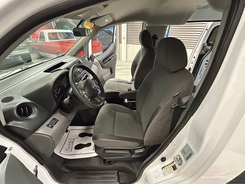 Used 2015 Nissan NV200 SV w/ Back Door Glass Package FWD image 41