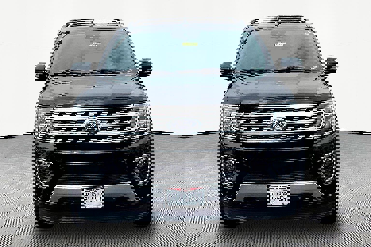 Used 2018 Ford Expedition Max Limited w/ Equipment Group 302A image 2