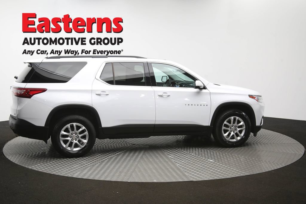 Used 2020 Chevrolet Traverse LT AWD/4WD image 44