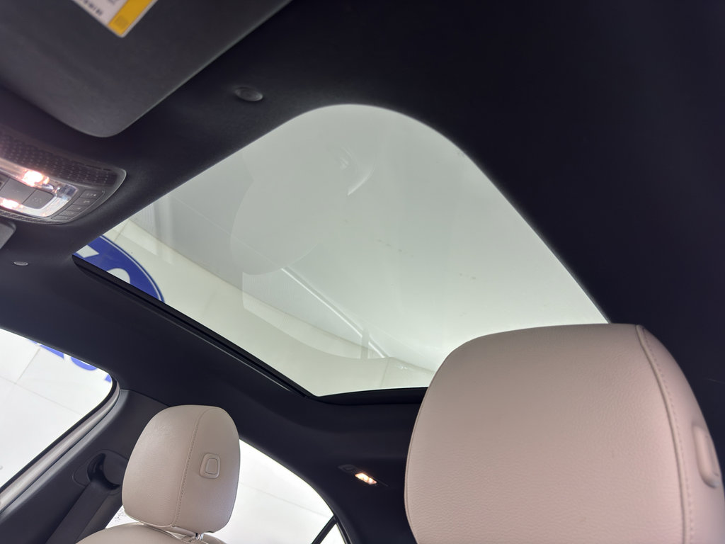 Used 2022 Mercedes-Benz A 220 image 31