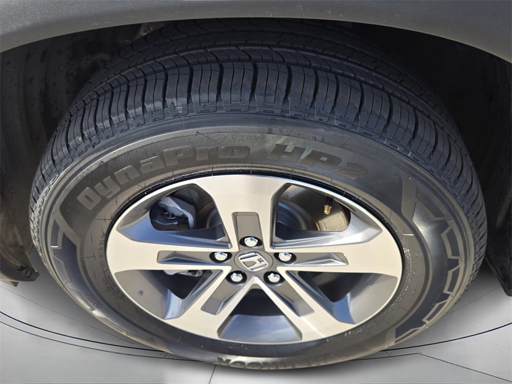 Certified 2024 Honda Pilot EX-L image 9