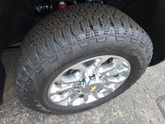 New 2025 Chevrolet Silverado 3500 LTZ w/ Z71 Chrome Sport Edition image 8