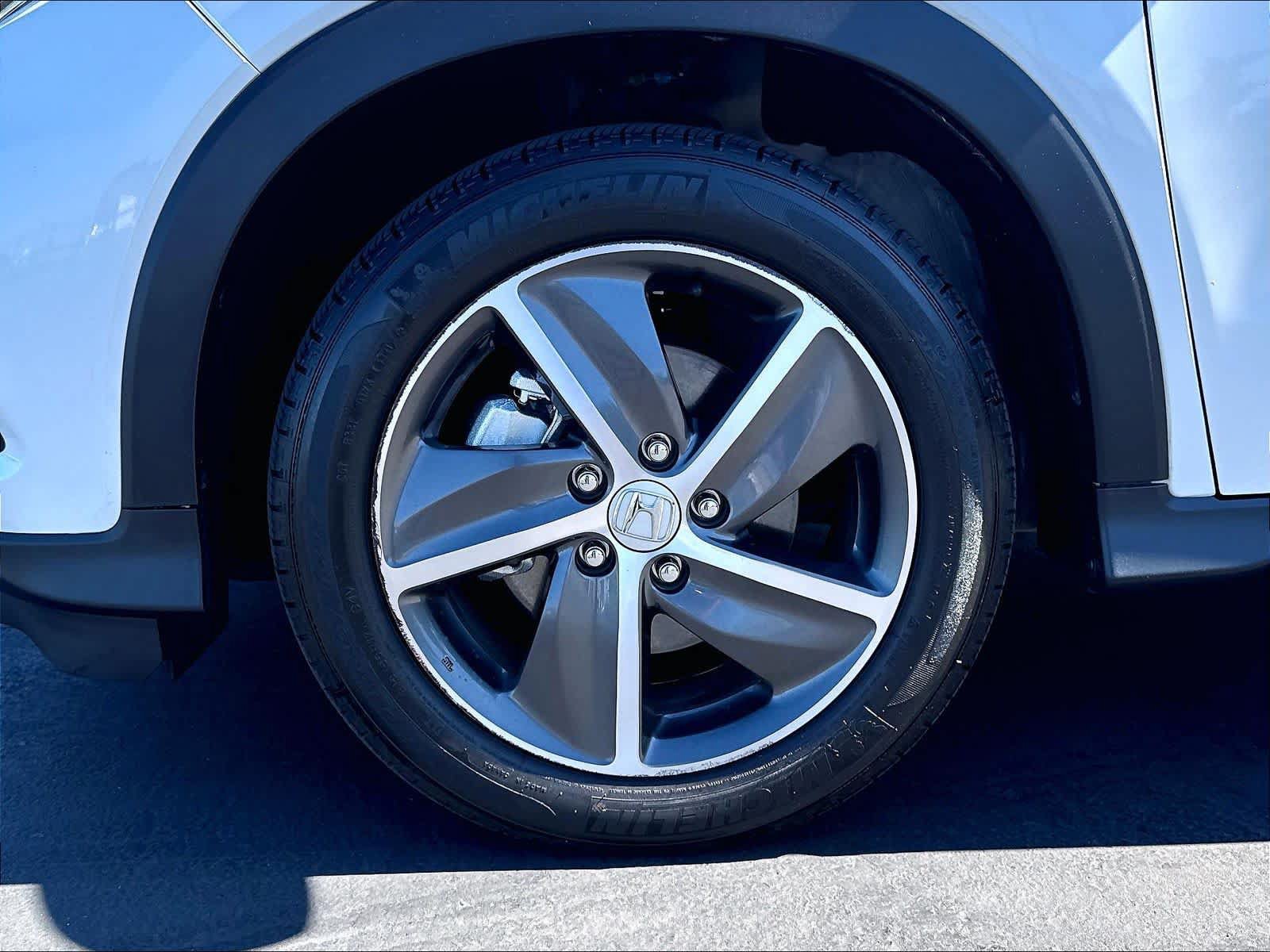 Used 2022 Honda HR-V EX-L image 12