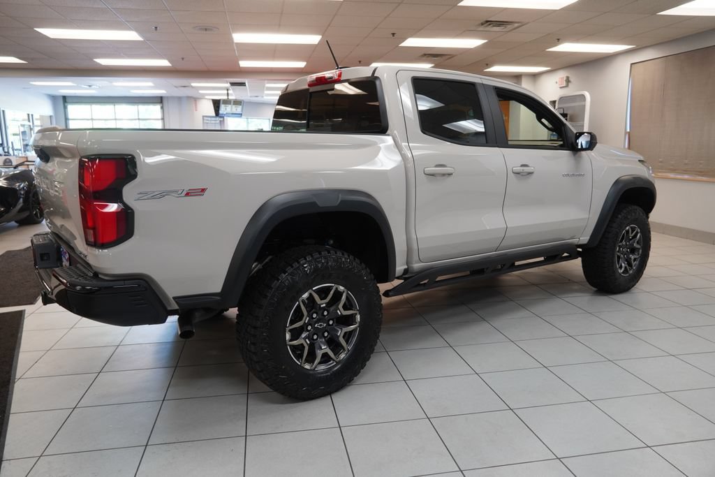 New 2026 Chevrolet Colorado ZR2 w/ Technology Package AWD/4WD image 12