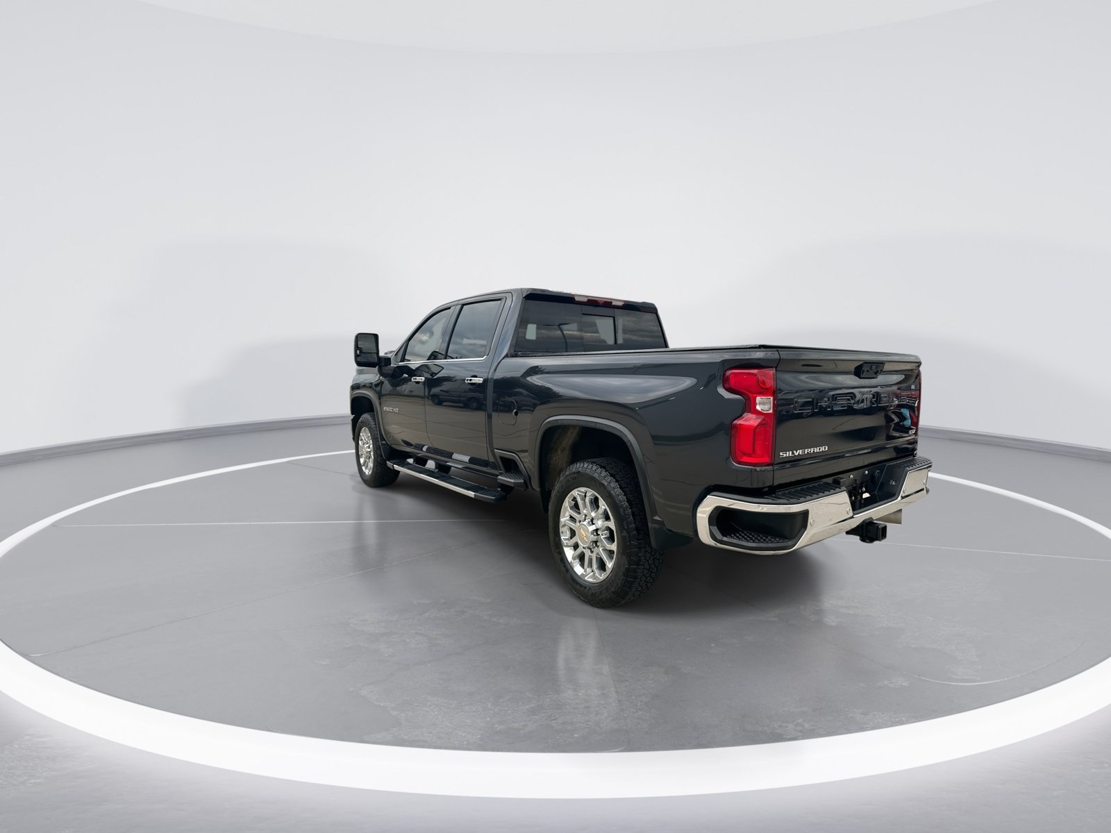 Certified 2024 Chevrolet Silverado 2500 LTZ w/ LTZ Plus Package AWD/4WD image 6
