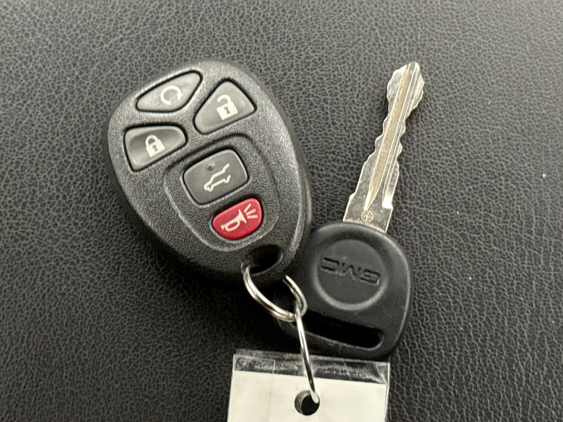 Used 2017 GMC Acadia Limited SLT image 25