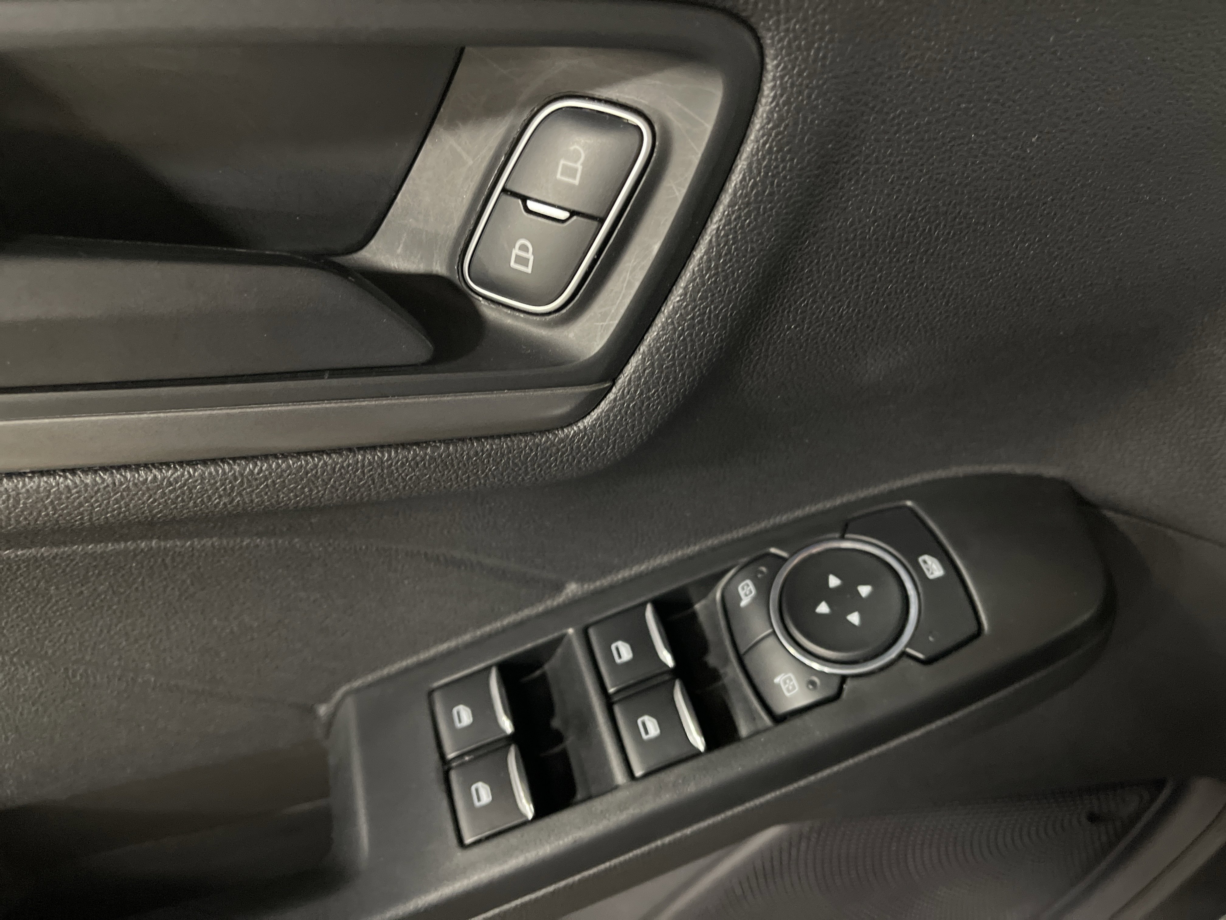 Used 2024 Ford Escape Active image 7