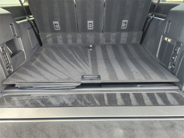 New 2025 Lincoln Navigator L Reserve w/ Jet Appearance Package image 31