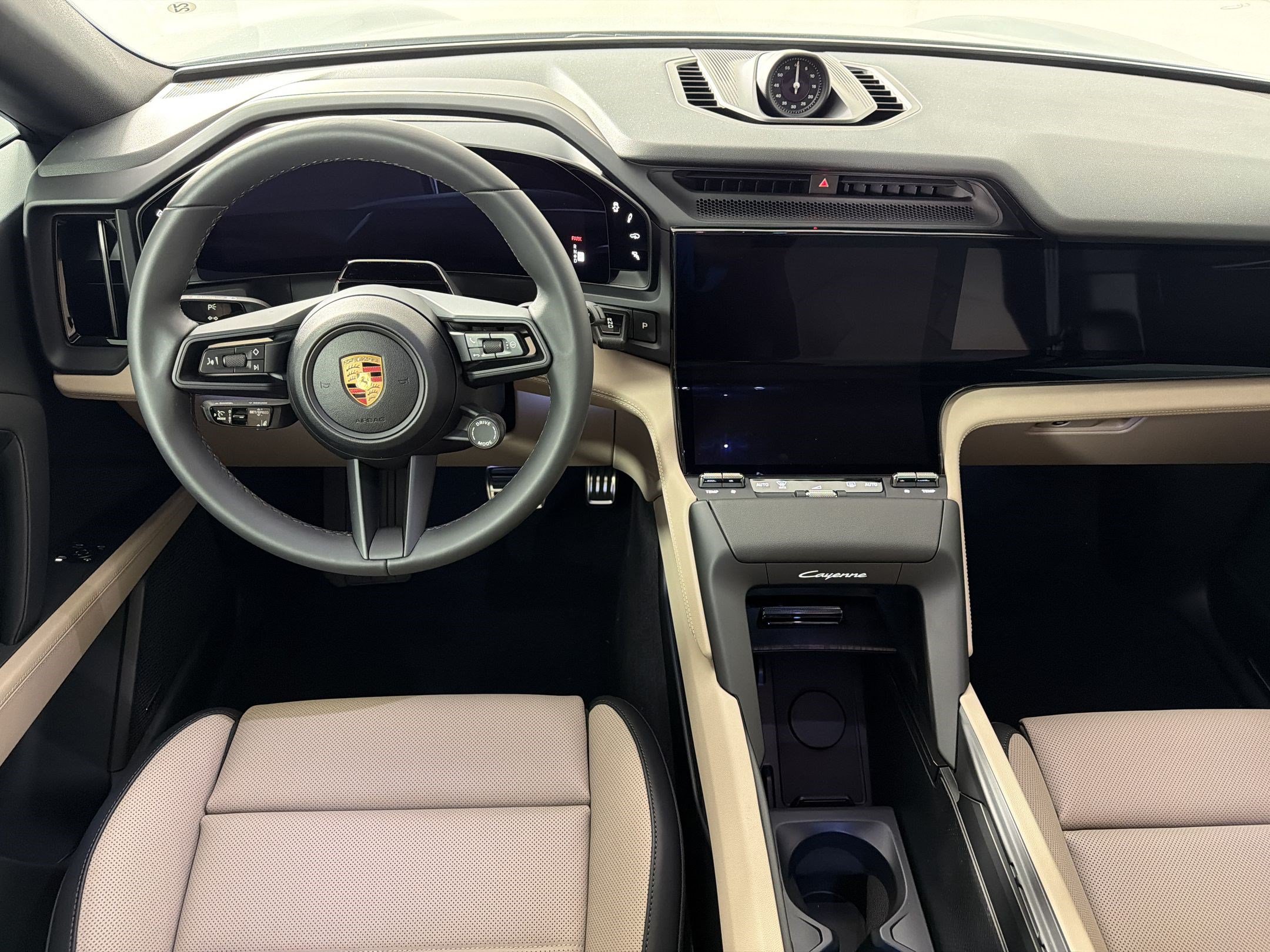 New 2026 Porsche Cayenne Electric AWD/4WD image 28