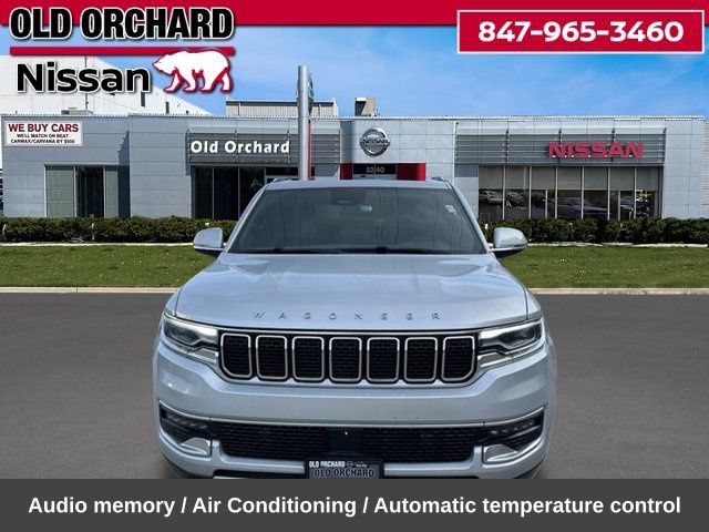 Used 2022 Jeep Wagoneer Series II w/ Premium Group I AWD/4WD image 2