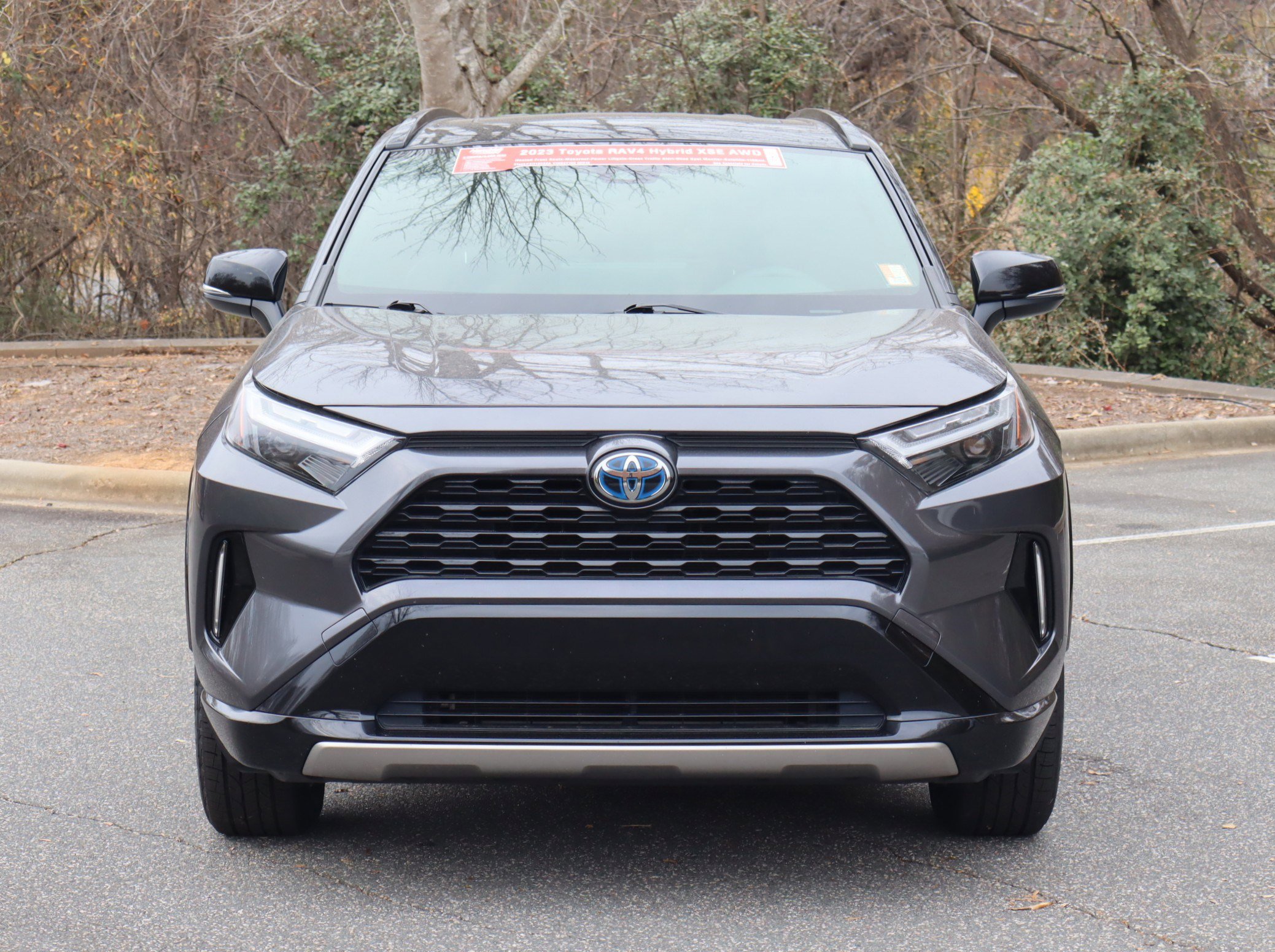Used 2023 Toyota RAV4 XSE image 3