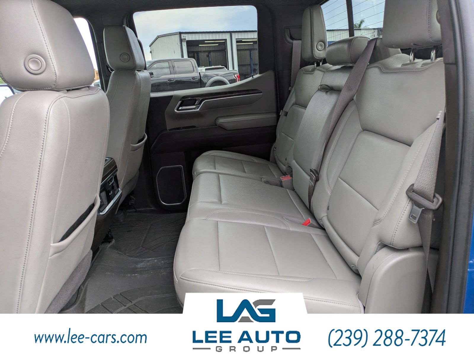 Used 2023 Chevrolet Silverado 1500 LTZ w/ LTZ Premium Package RWD image 12