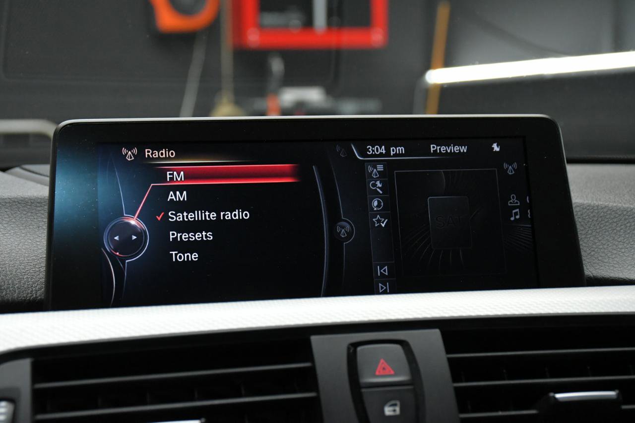 Used 2014 BMW 435i Convertible image 45