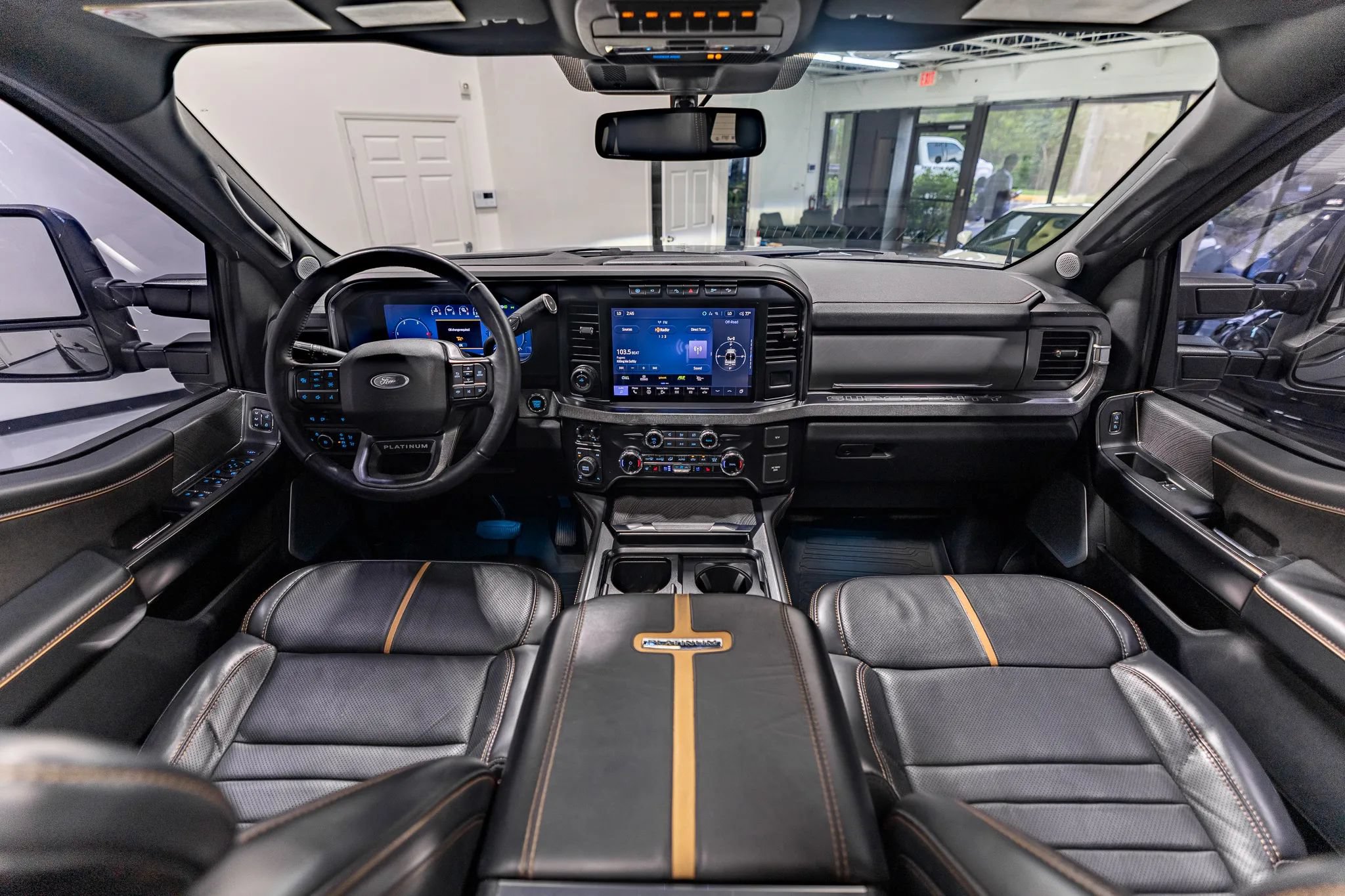 Used 2024 Ford F250 Platinum AWD/4WD image 42