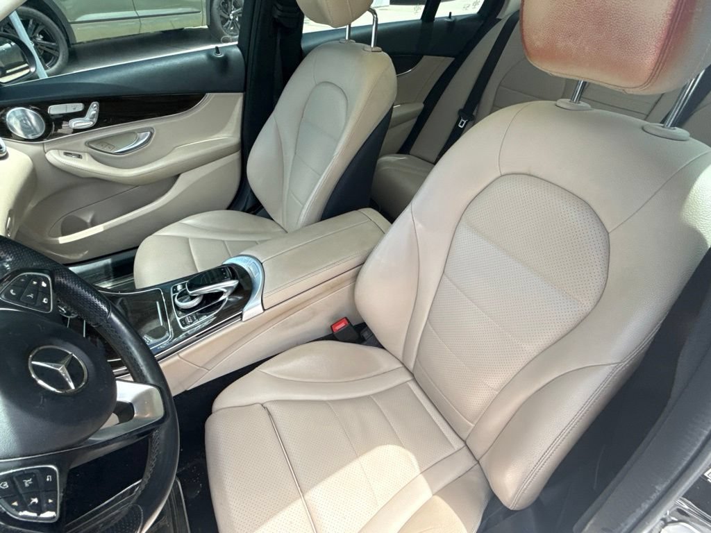 Used 2015 Mercedes-Benz C 300 4MATIC Sedan image 24