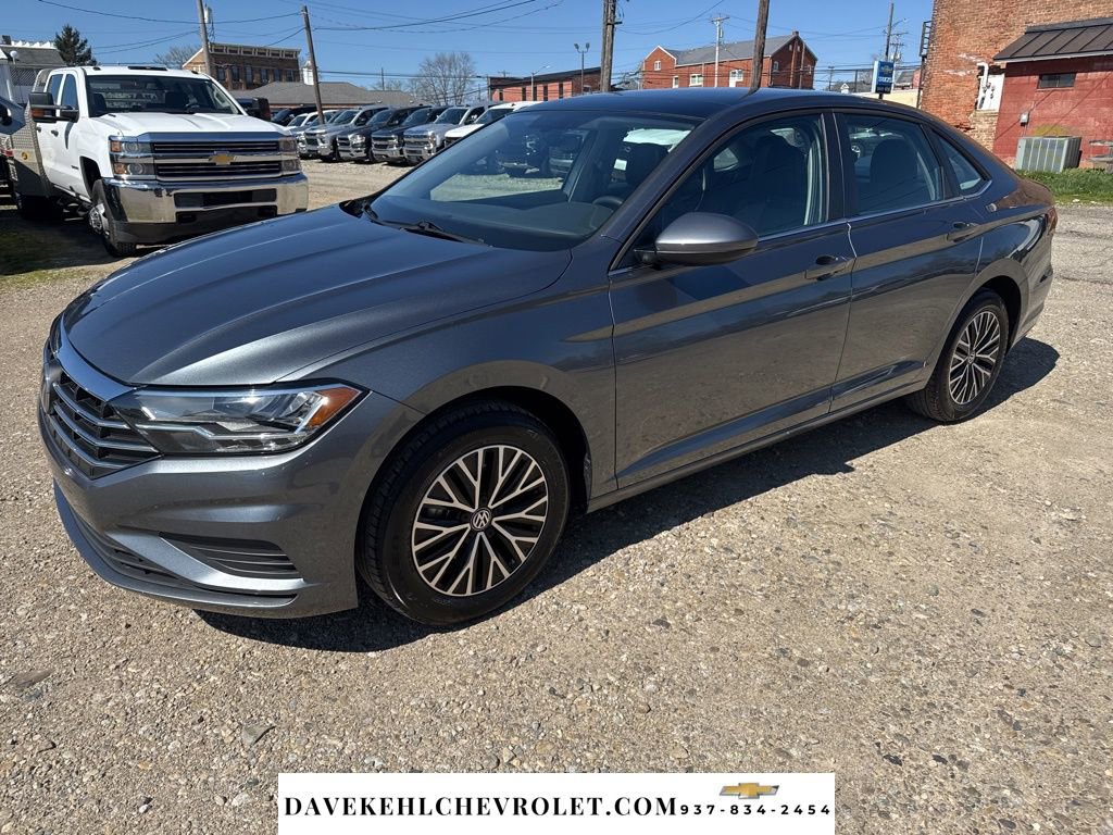 Used 2021 Volkswagen Jetta image 2