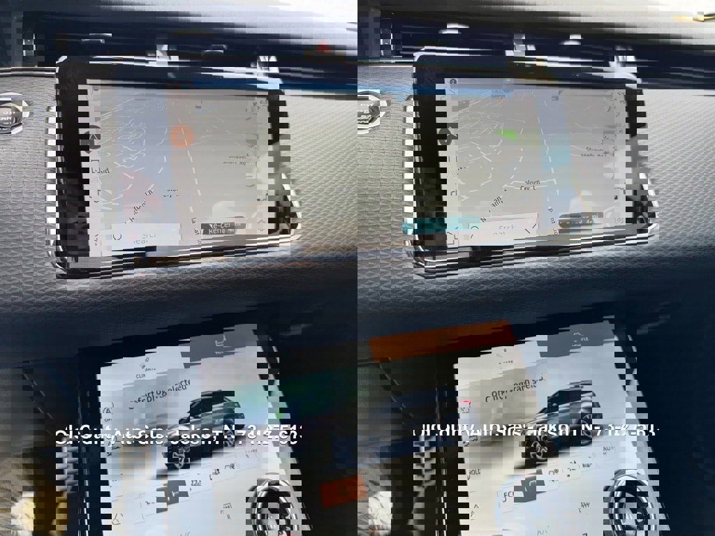 Used 2021 Land Rover Range Rover Evoque R-Dynamic S AWD/4WD image 35