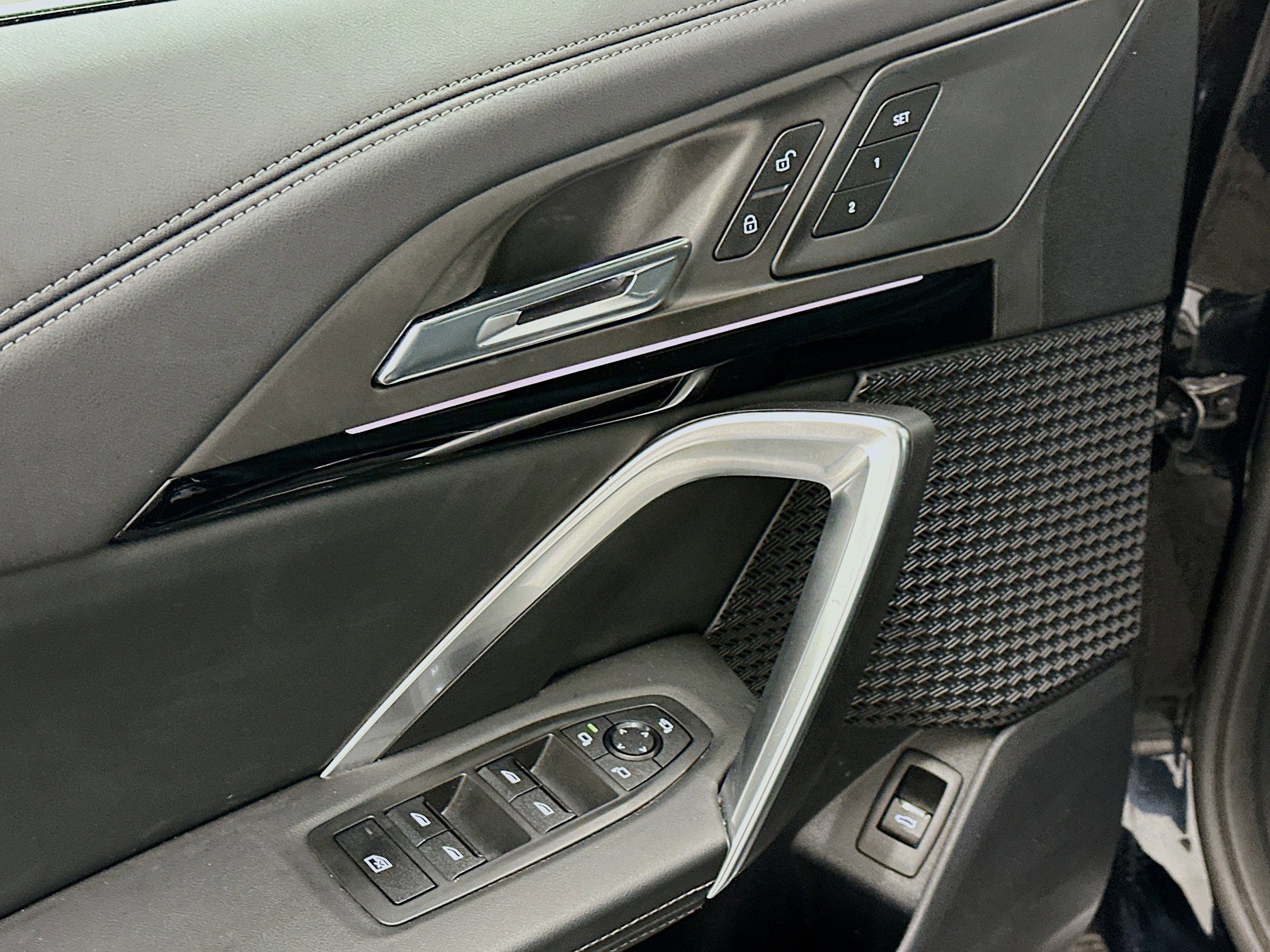 Used 2025 BMW X1 xDrive28i image 15