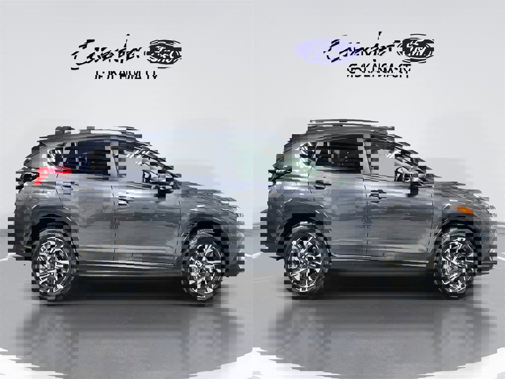 Used 2025 Subaru Crosstrek 2.0i Premium image 9