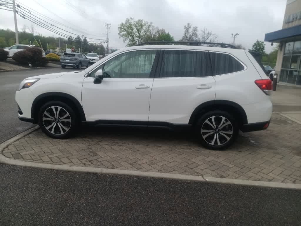 Used 2024 Subaru Forester Sport AWD/4WD image 3