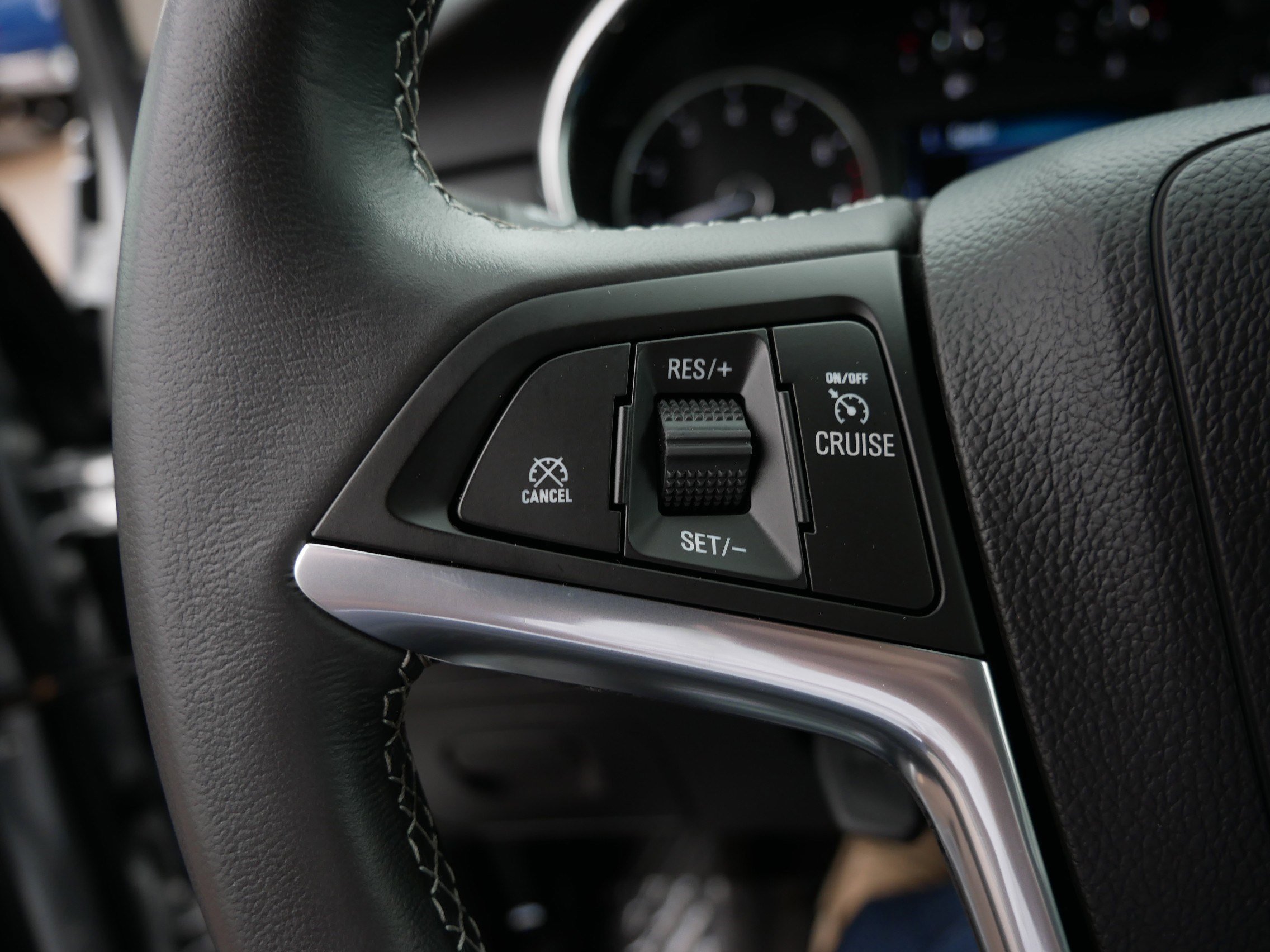 Used 2022 Buick Encore Preferred w/ Safety Package AWD/4WD image 27